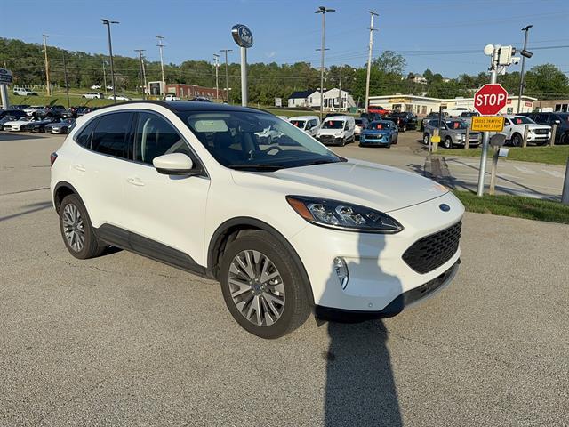 2022 Ford Escape Titanium