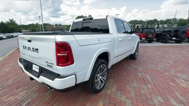 2025 Ram 1500 Tungsten Crew Cab 4x4 5'7" Box
