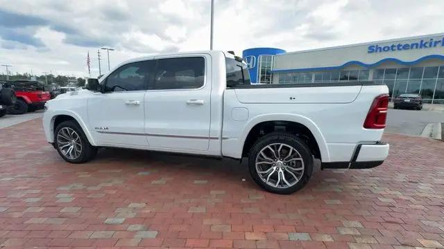 2025 Ram 1500 Tungsten Crew Cab 4x4 5'7" Box