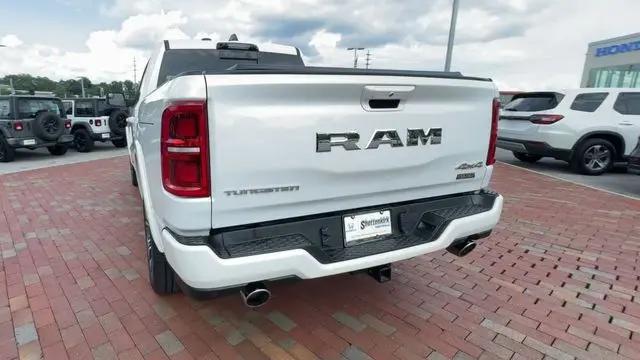 2025 Ram 1500 Tungsten Crew Cab 4x4 5'7" Box