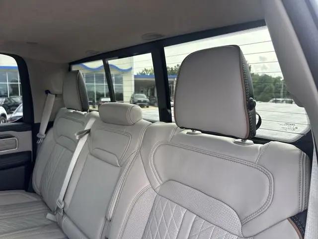 2025 Ram 1500 Tungsten Crew Cab 4x4 5'7" Box