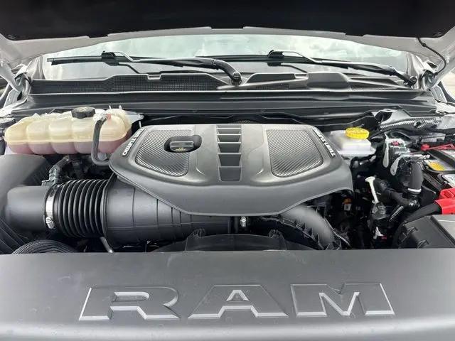 2025 Ram 1500 Tungsten Crew Cab 4x4 5'7" Box