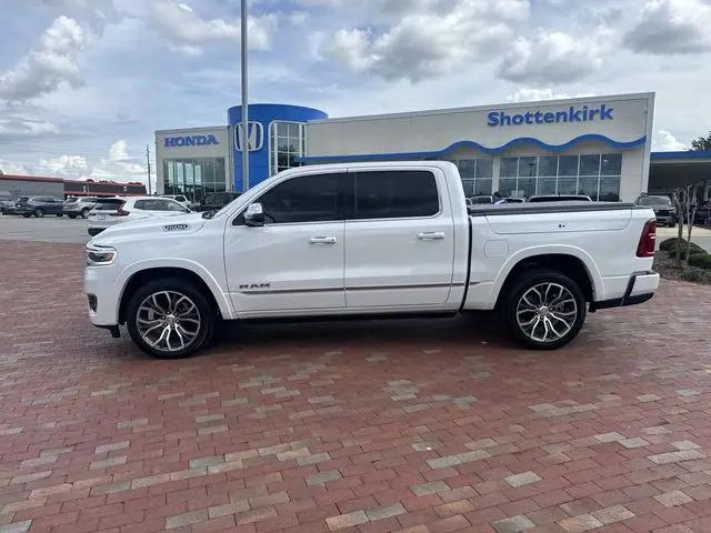 2025 Ram 1500 Tungsten Crew Cab 4x4 5'7" Box