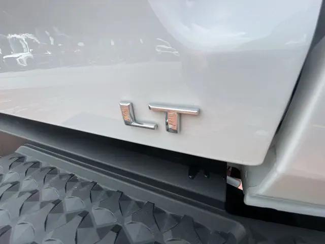 2024 Chevrolet Colorado 2WD LT
