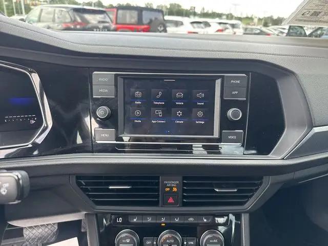2024 Volkswagen Jetta 1.5T SE