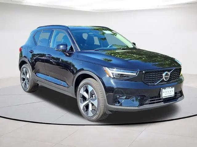 2026 Volvo XC40 Plus, B5 AWD Gas (mild hybrid), Dark for sale in Dulles, VA