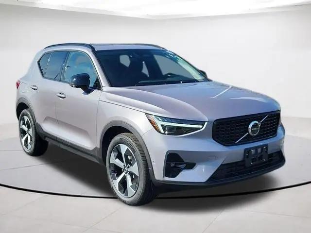 2026 Volvo XC40 Plus, B5 AWD Gas (mild hybrid), Dark for sale in Falls Church, VA