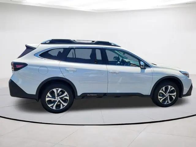 2022 Subaru Outback Touring
