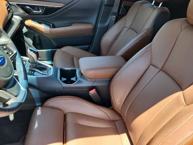 2022 Subaru Outback Touring