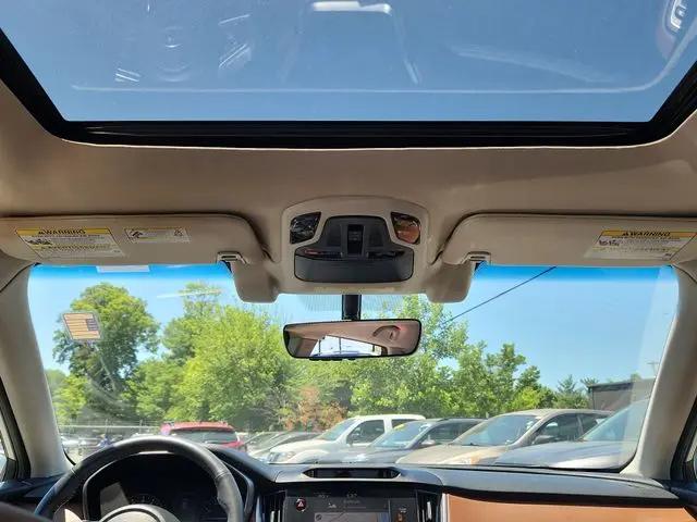 2022 Subaru Outback Touring