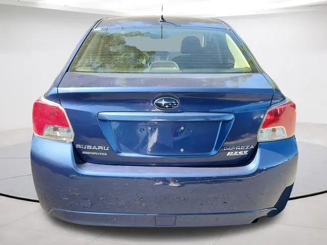 2013 Subaru Impreza 2.0i