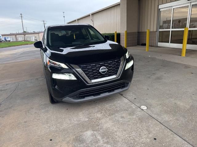 2022 Nissan Rogue SV FWD