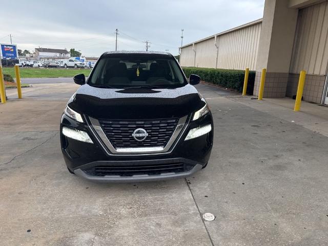 2022 Nissan Rogue SV FWD