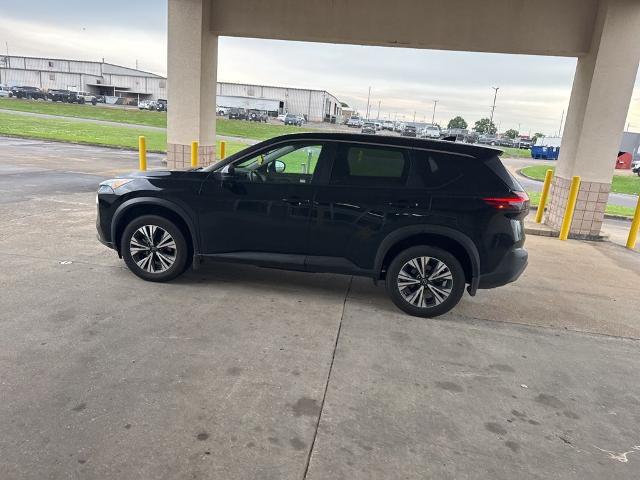 2022 Nissan Rogue SV FWD