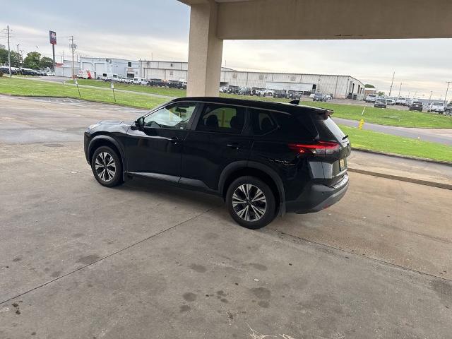 2022 Nissan Rogue SV FWD