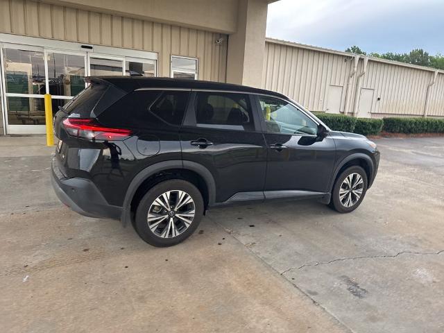 2022 Nissan Rogue SV FWD