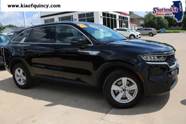 2022 Kia Sorento LX for sale in Quincy, IL