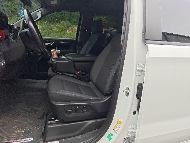 2022 Chevrolet Silverado 1500 4WD Crew Cab Standard Bed LT