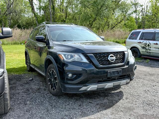 2019 Nissan Pathfinder SV