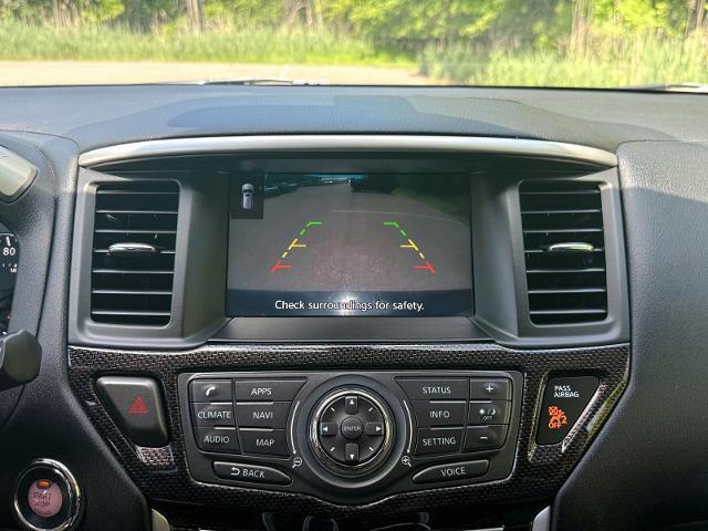 2019 Nissan Pathfinder SV