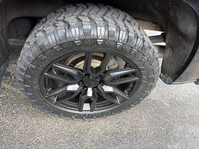 2022 Chevrolet Silverado 1500 4WD Crew Cab Short Bed RST