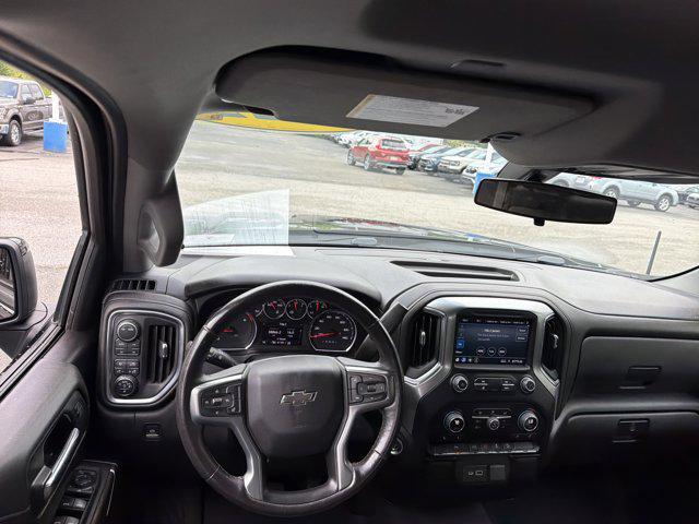 2022 Chevrolet Silverado 1500 4WD Crew Cab Short Bed RST