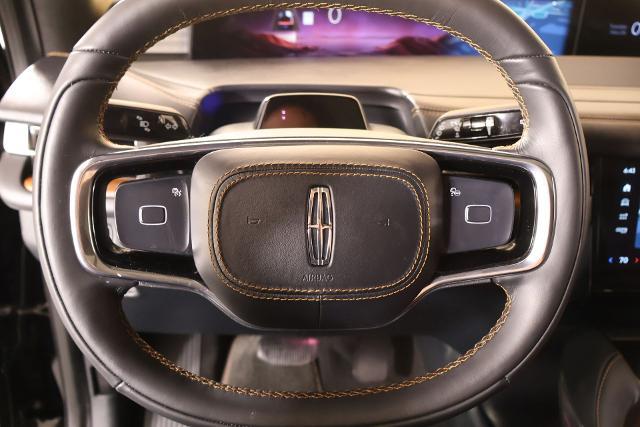 2025 Lincoln Navigator Black Label