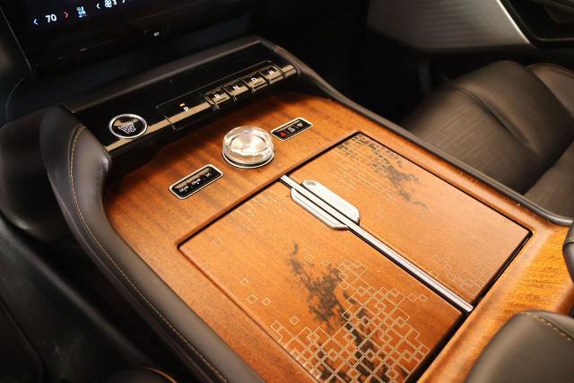 2025 Lincoln Navigator Black Label