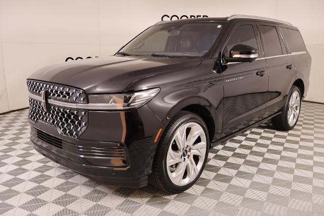 2025 Lincoln Navigator Black Label