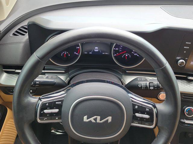2022 Kia Carnival MPV LX Seat Package