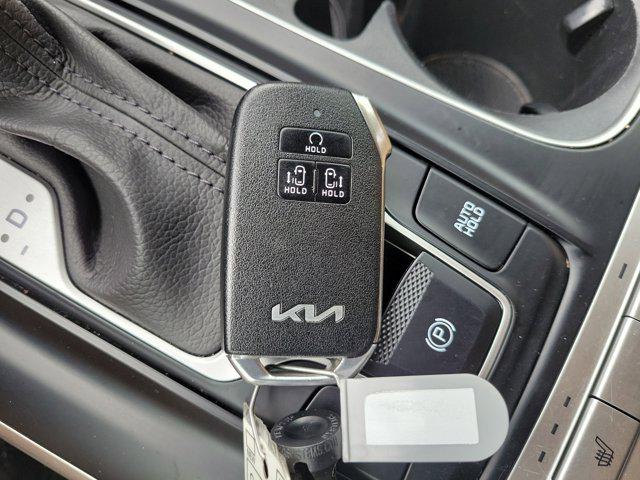 2022 Kia Carnival MPV LX Seat Package