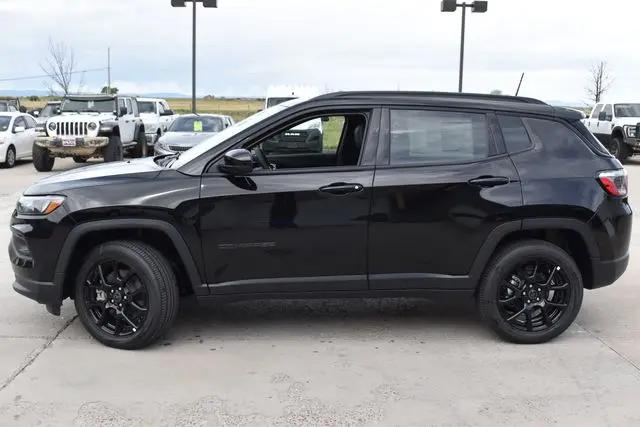 2026 Jeep Compass Latitude Altitude