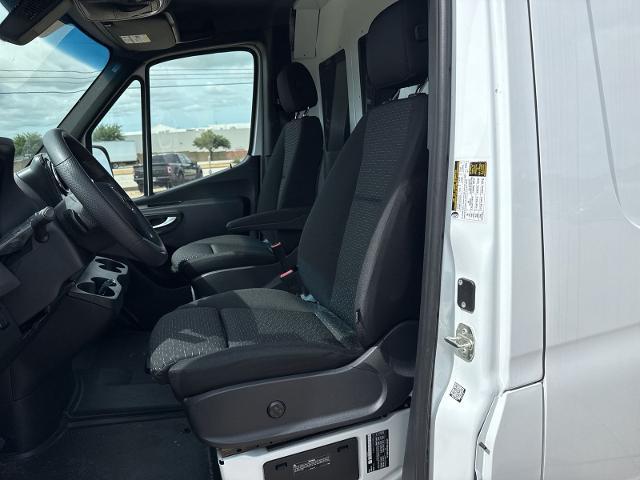 2025 Mercedes-Benz Sprinter 2500 Standard Roof 4-Cyl Diesel HO