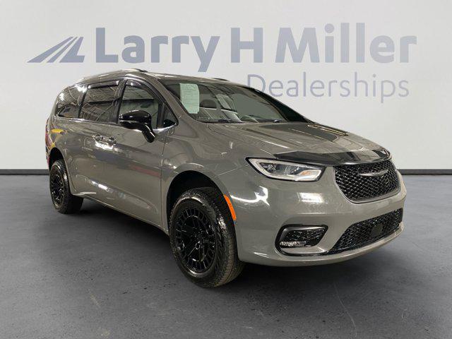 2023 Chrysler Pacifica Limited AWD