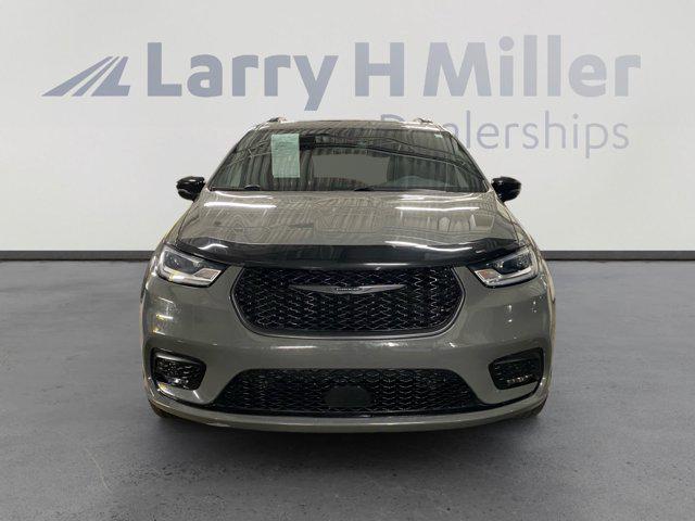 2023 Chrysler Pacifica Limited AWD