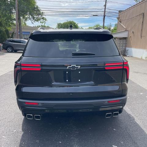 2024 Chevrolet Traverse AWD LT