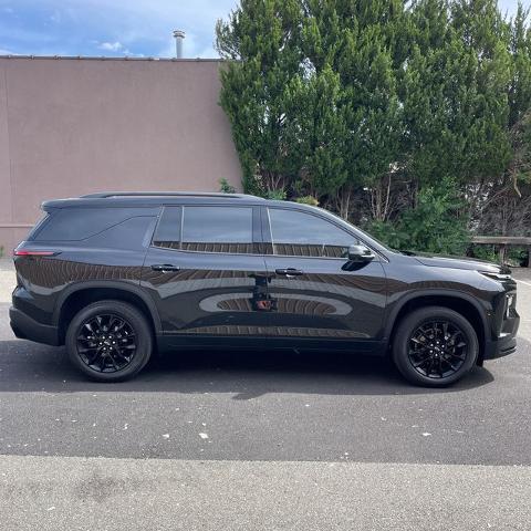 2024 Chevrolet Traverse AWD LT