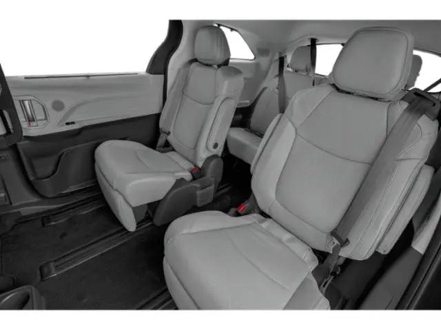 2022 Toyota Sienna Limited