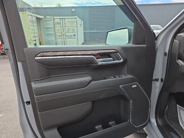 2024 GMC Sierra 1500 4WD Crew Cab Standard Box Elevation