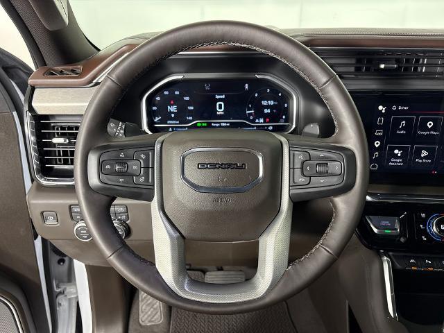 2023 GMC Sierra 1500 4WD Crew Cab Short Box Denali