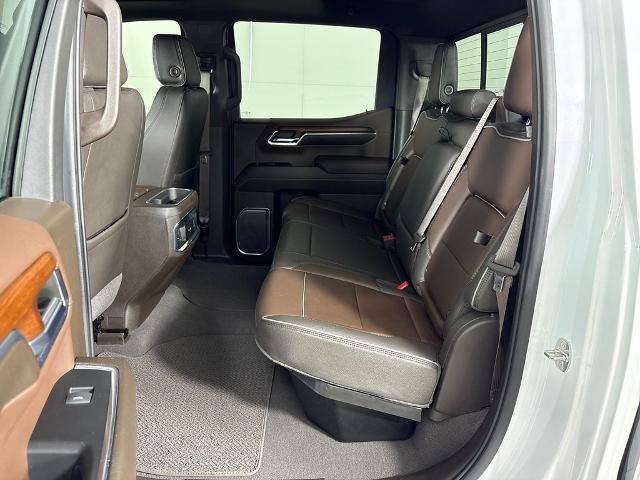 2023 GMC Sierra 1500 4WD Crew Cab Short Box Denali