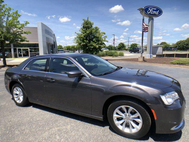 2015 Chrysler 300 Limited for sale in Glen Allen, VA