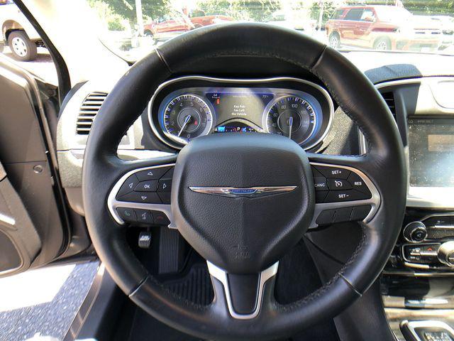 2015 Chrysler 300 Limited