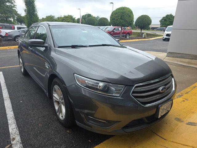 2016 Ford Taurus SEL