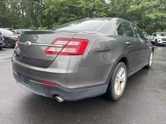 2016 Ford Taurus SEL