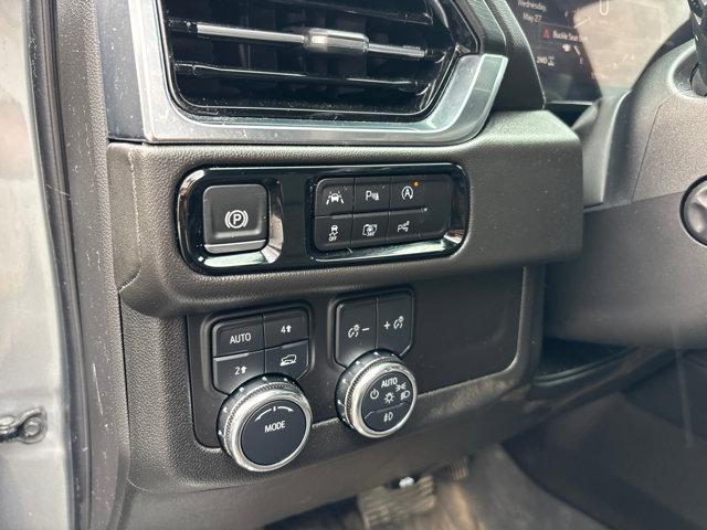 2025 GMC Yukon 4WD Denali