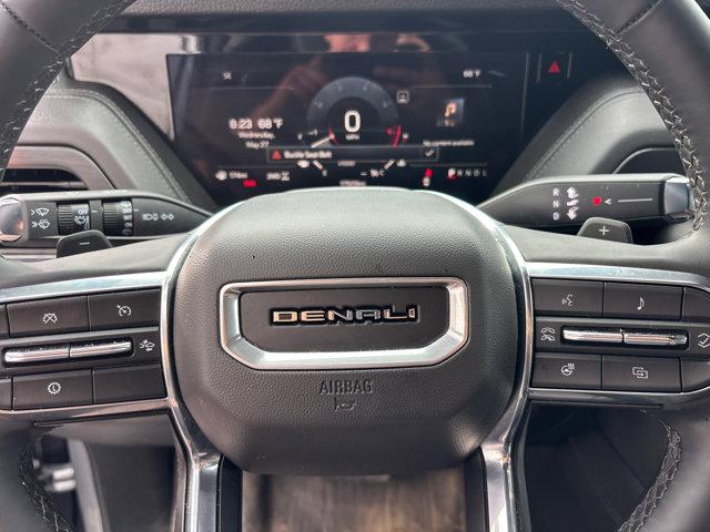 2025 GMC Yukon 4WD Denali