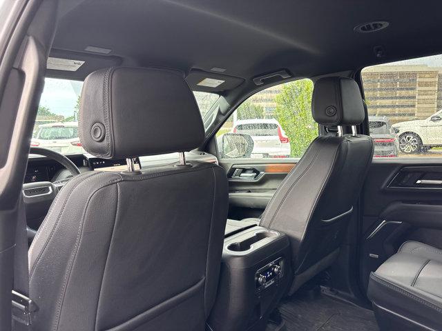 2025 GMC Yukon 4WD Denali