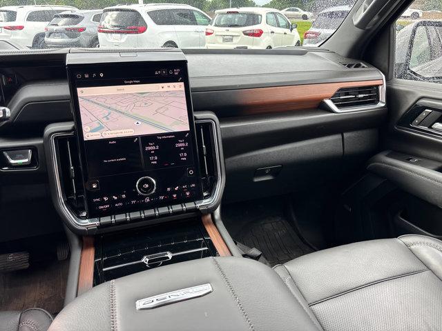 2025 GMC Yukon 4WD Denali