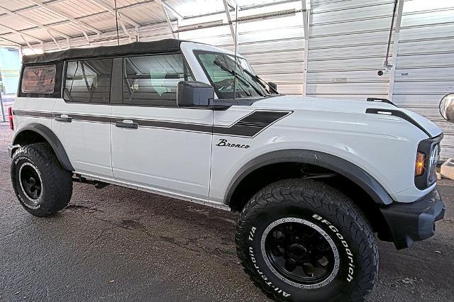2021 Ford Bronco Base